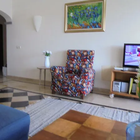 Ambar Cherry Villa