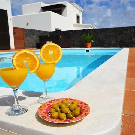 Ambar Cherry Villa Playa Blanca (Lanzarote)