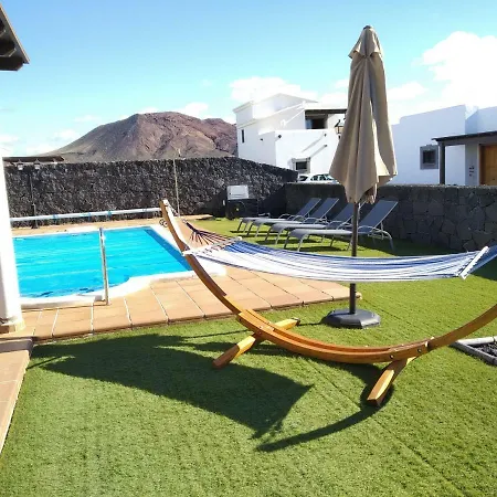 Villa Ambar Cherry